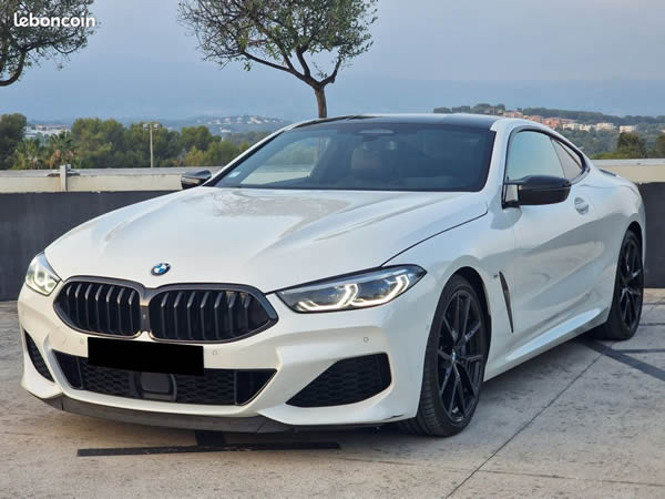 BMW 850i - Intérieur